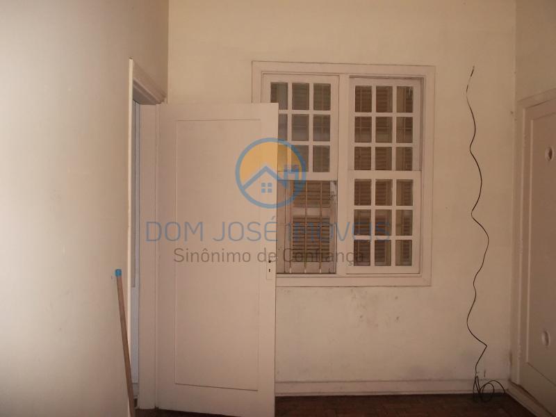 Casa, 4 quartos, 300 m² - Foto 31