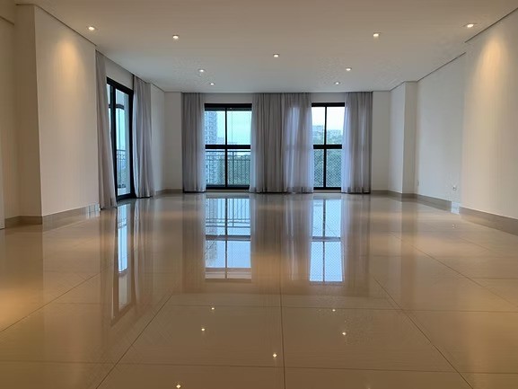 Apartamento, 4 quartos, 370 m² - Foto 1