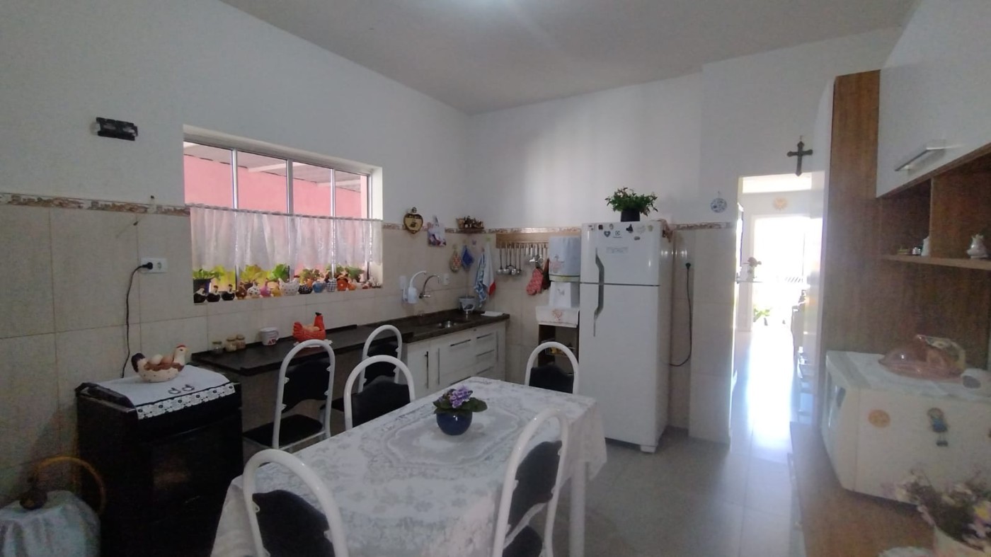 Casa, 3 quartos, 200 m² - Foto 22