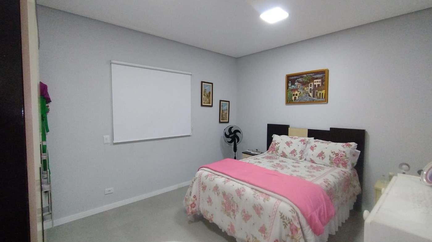 Casa, 3 quartos, 200 m² - Foto 32