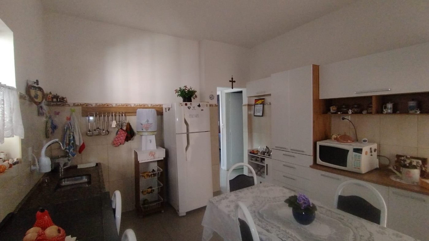 Casa, 3 quartos, 200 m² - Foto 33