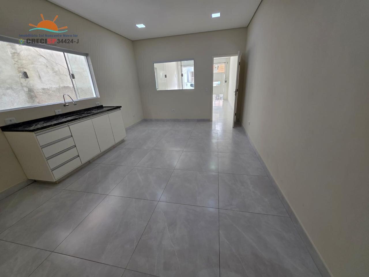 Casa, 2 quartos, 200 m² - Foto 1